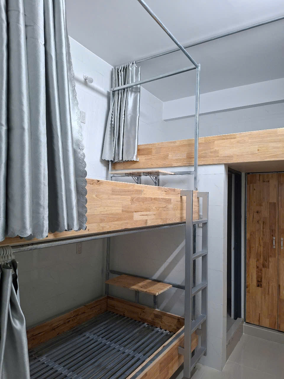 Ký túc xá 18A10 Tăng Nhơn Phú, Phước Long B, Quận 9 (Thủ Đức), Thành phố Hồ Chí Minh