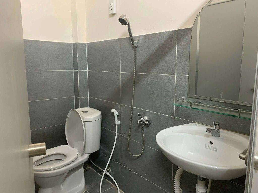 NHÀ TRỌ CÓ MÁY LẠNH & NỘI THẤT TRUNG TÂM PHÚ NHUẬN ( HỒ VĂN HUÊ )